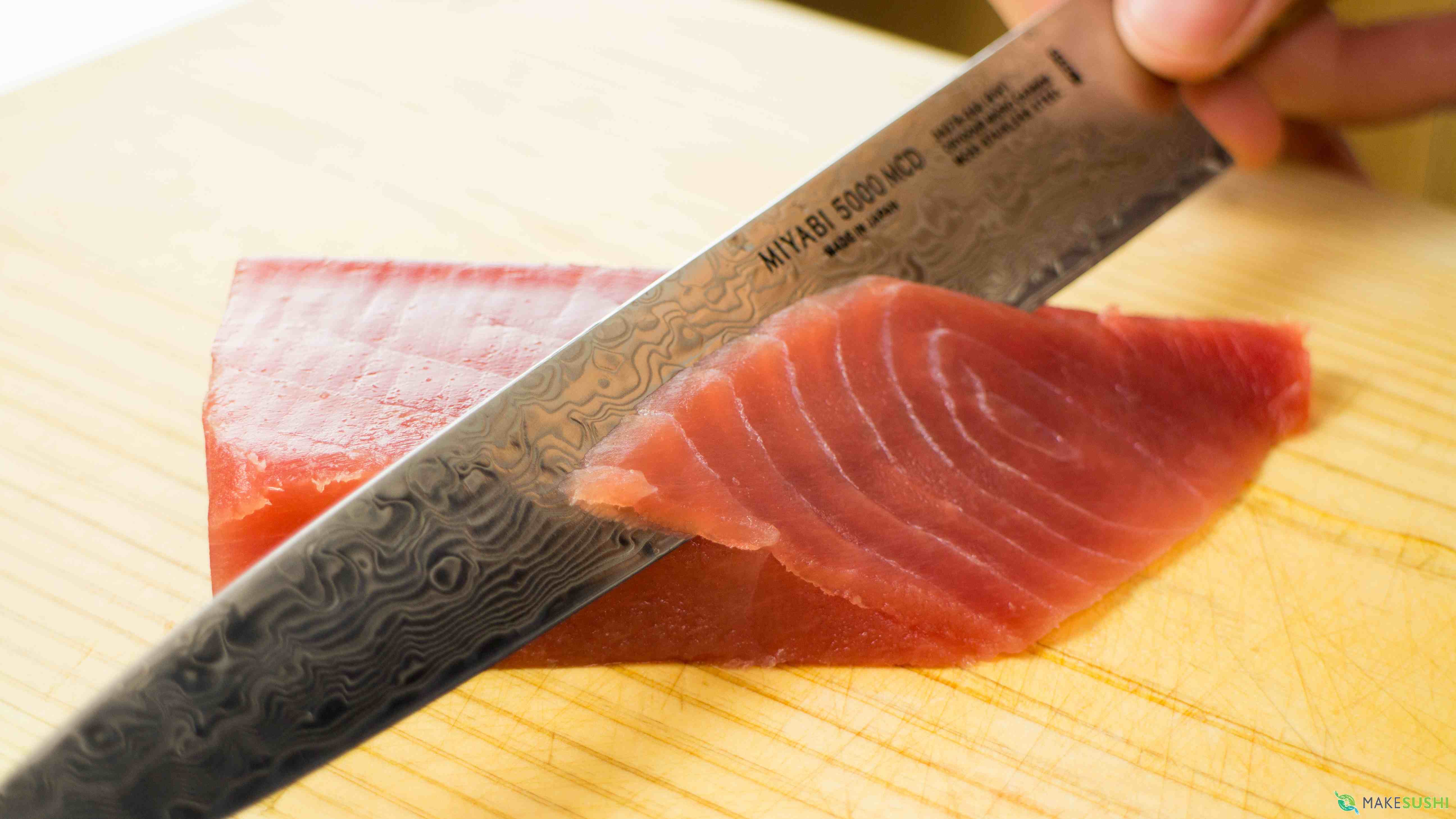 Valentines day sushi roll recipe | Make Sushi