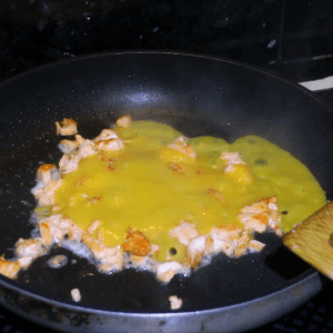 cooking-salmon-with-mango-juice