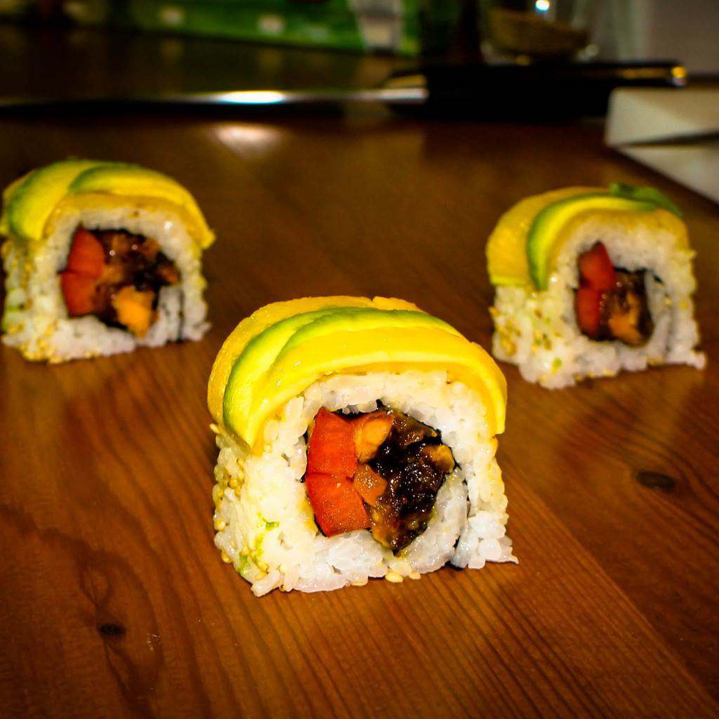 mangosushirolljapanesefood