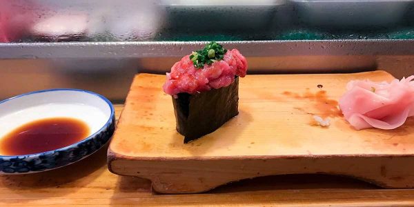 tuna tartare gunkanmaki