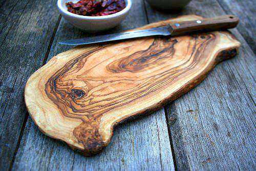 is olive wood good for cutting board